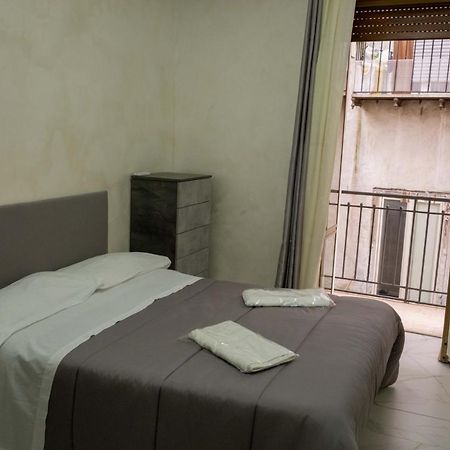 נאפולי Casa Vacanza Russo Enzo מראה חיצוני תמונה