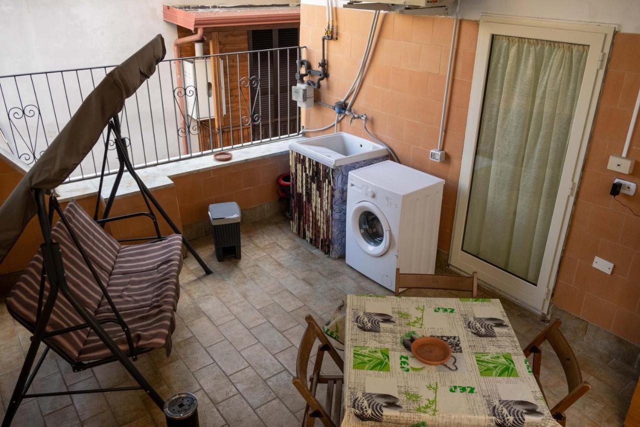 נאפולי Casa Vacanza Russo Enzo מראה חיצוני תמונה