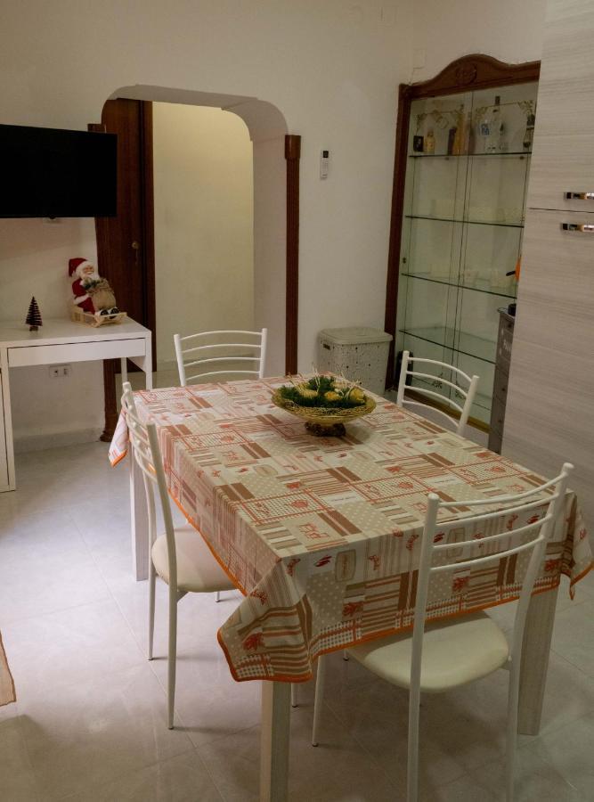 נאפולי Casa Vacanza Russo Enzo מראה חיצוני תמונה